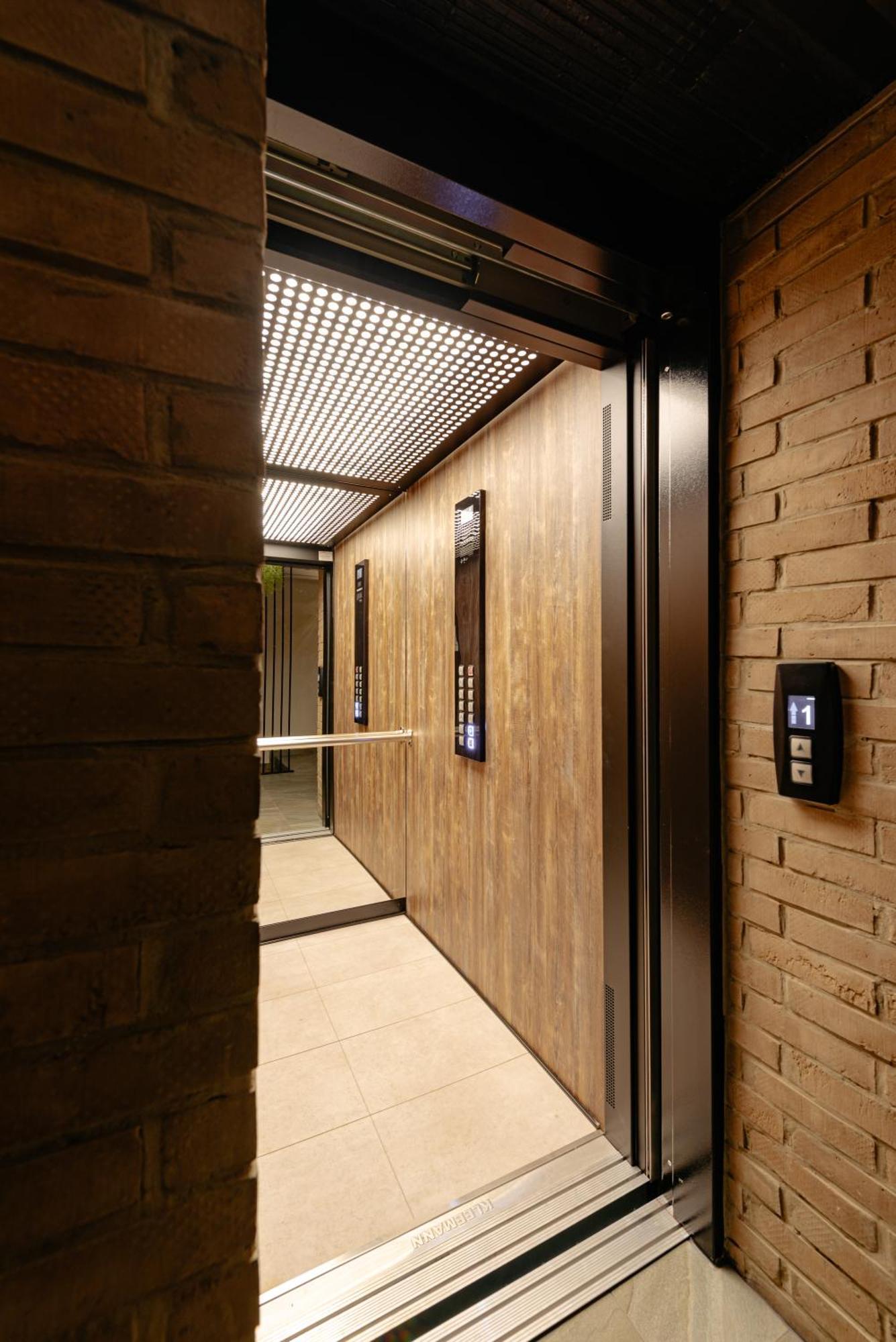 Centro Accommodation Κλουζ-Ναπόκα Εξωτερικό φωτογραφία