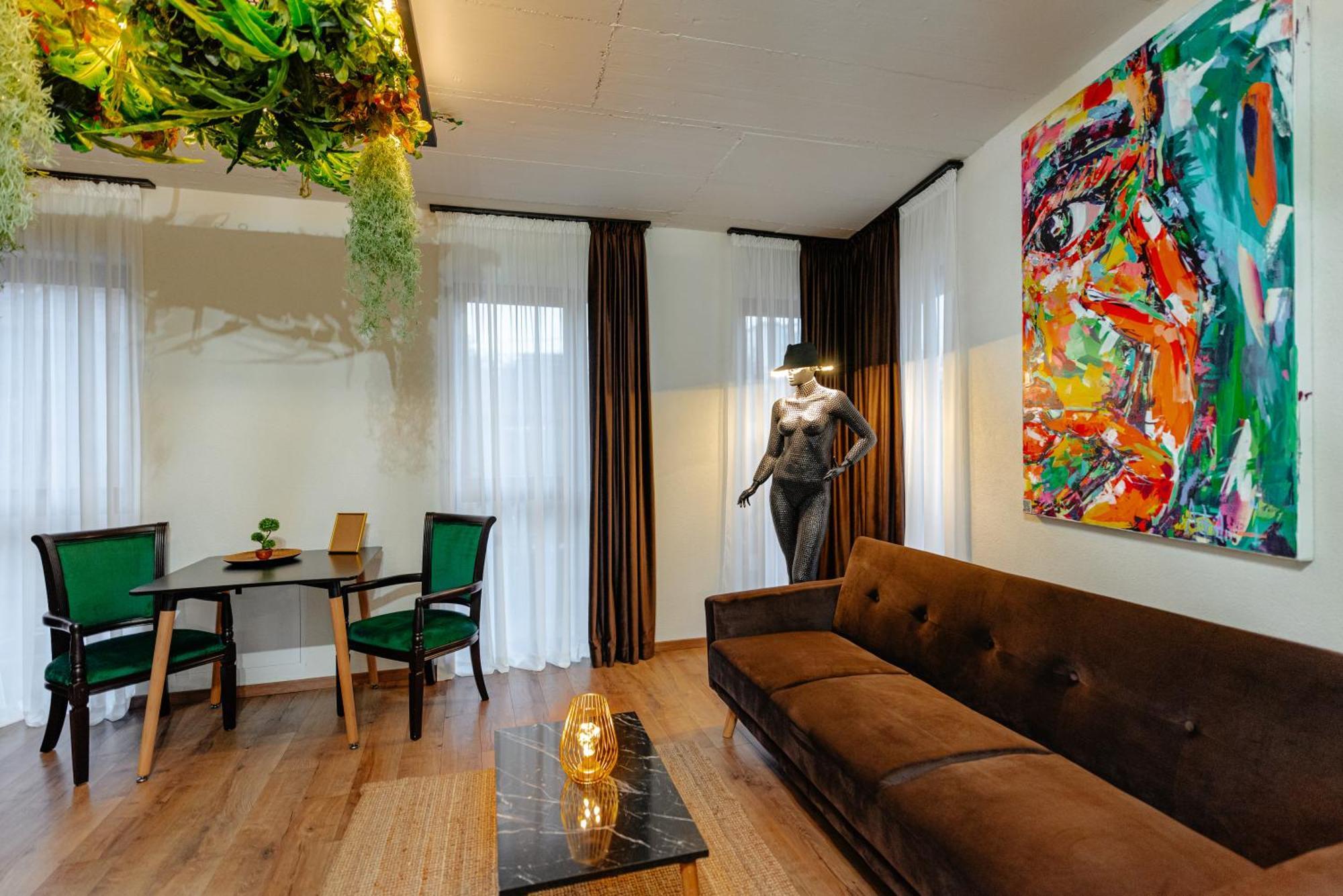 Centro Accommodation Κλουζ-Ναπόκα Εξωτερικό φωτογραφία